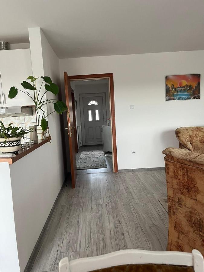 Apartman Salus Tuzla Luaran gambar