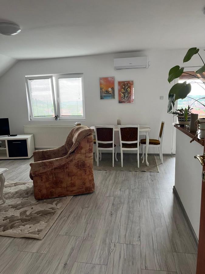 Apartman Salus Tuzla Luaran gambar